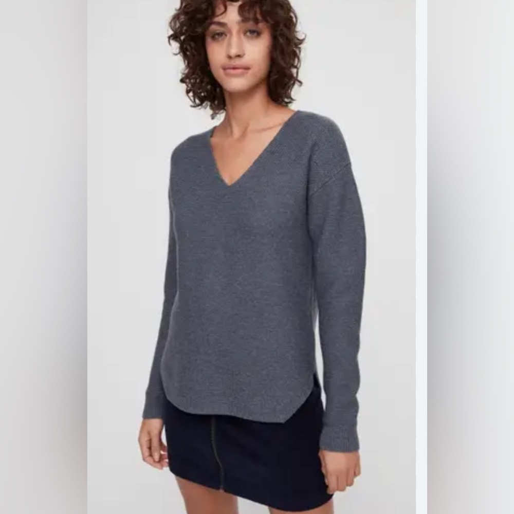 Aritzia Wilfred Free‎ Wolter Sweater